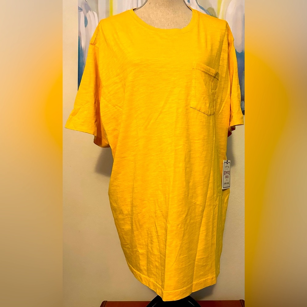 NWT Redwood Creek tee XL gold color and 100% cotton